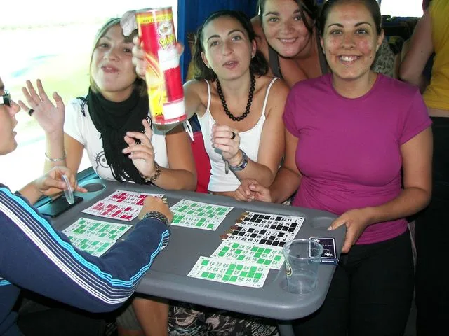 Confolens (Francia) — foto 4